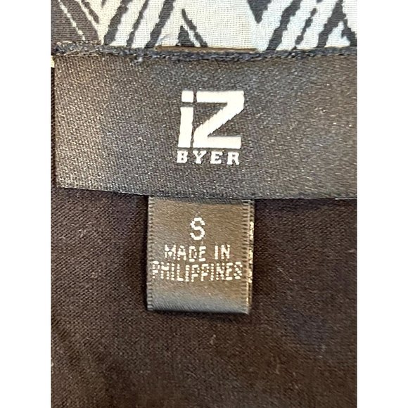 IZ Byer Womens Asymmetrical Blouse Top Chevron O Ring Halter Neck Black White S - Picture 5 of 6